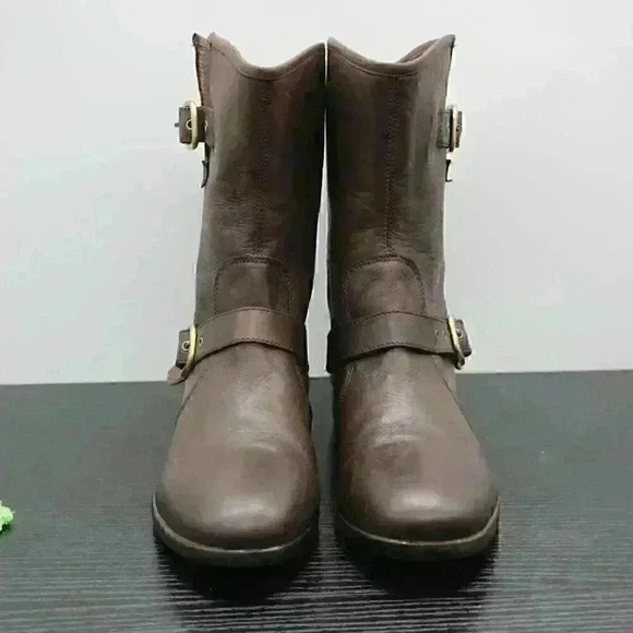 UGG Australia Frances Women’s Brown Leather Boots - Picture 5 of 11